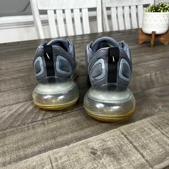 Nike Air Max 720 Gray Sneakers Sz 10.5 - Picture 4 of 5